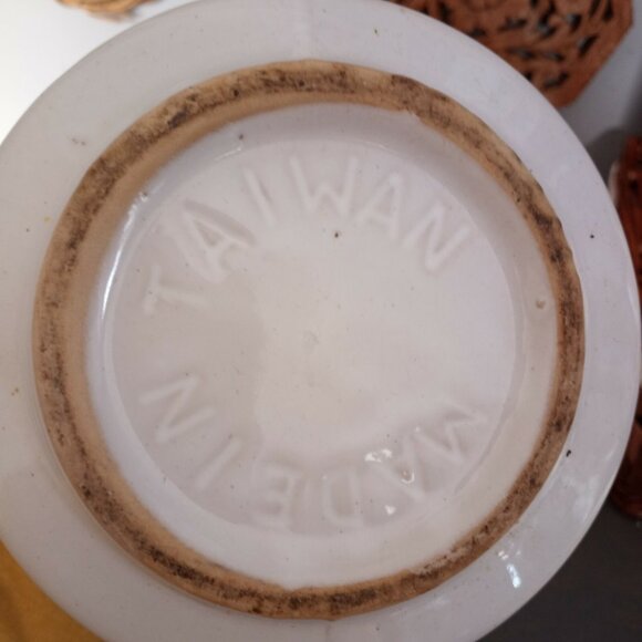 Vintage Pottery Kitchen Utensil Holder. Stoneware Crock. Made In Taiwan. Brown - Picture 2 of 6